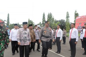 Kapolres pimpin apel gelar pasukan