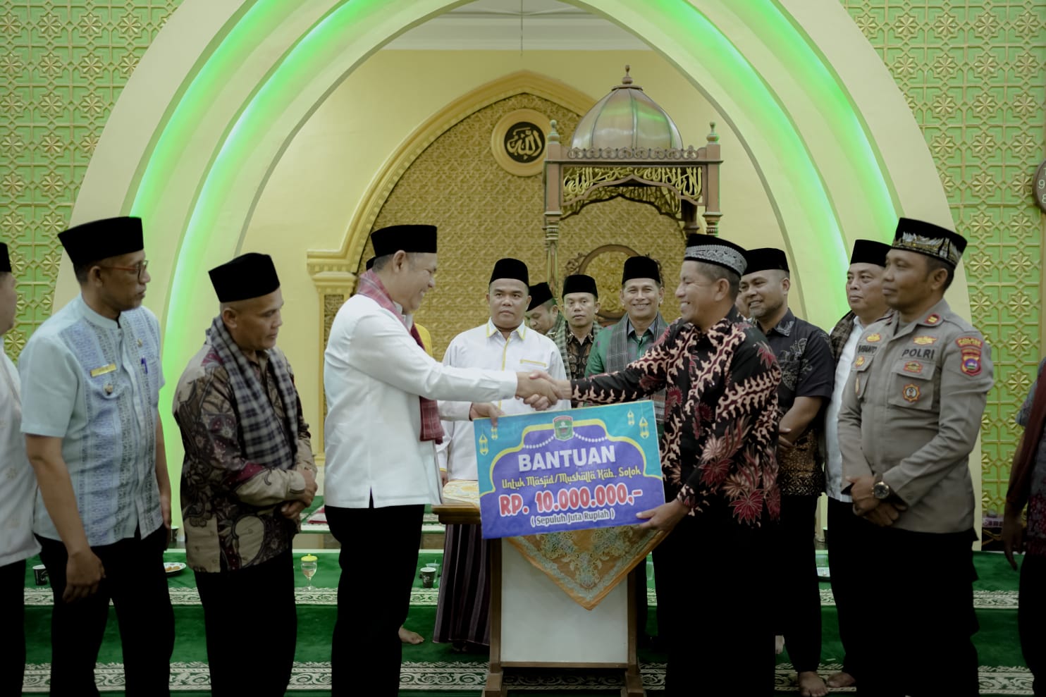 Tim Safari Ramadhan Bupati Solok Kunjungi Masjid Baitul Makmur Nagari Paninjauan