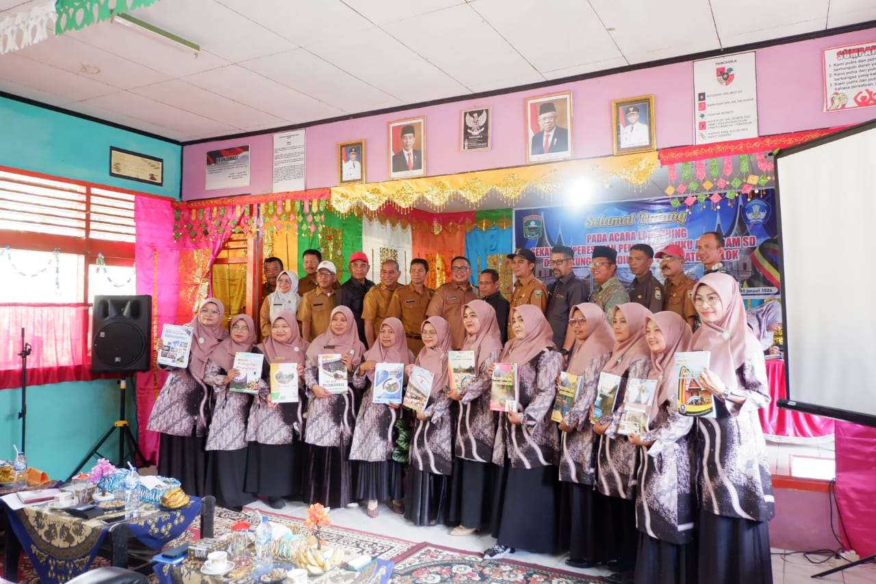 Disdikpora Launching Buku Ajar BAM di Kabupaten Solok