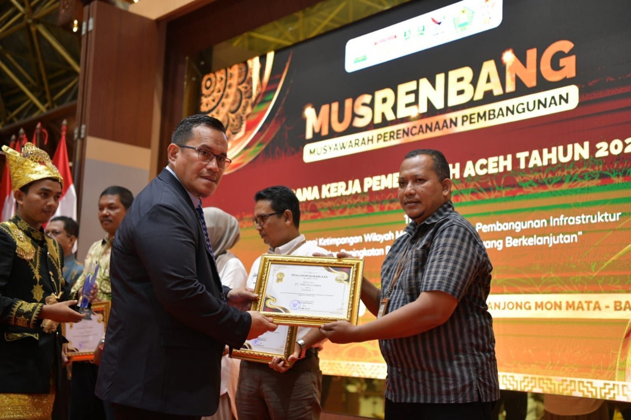 PT. Mifa Kembali Terima Penghargaan CSR Terbaik dari Pemerintah Aceh