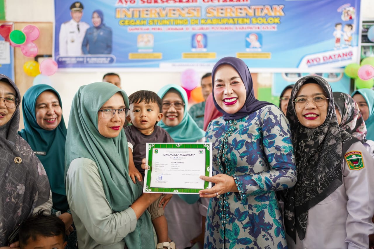 Kunjungan Ketua TP PKK Kab Solok di Kec.lembang Jaya