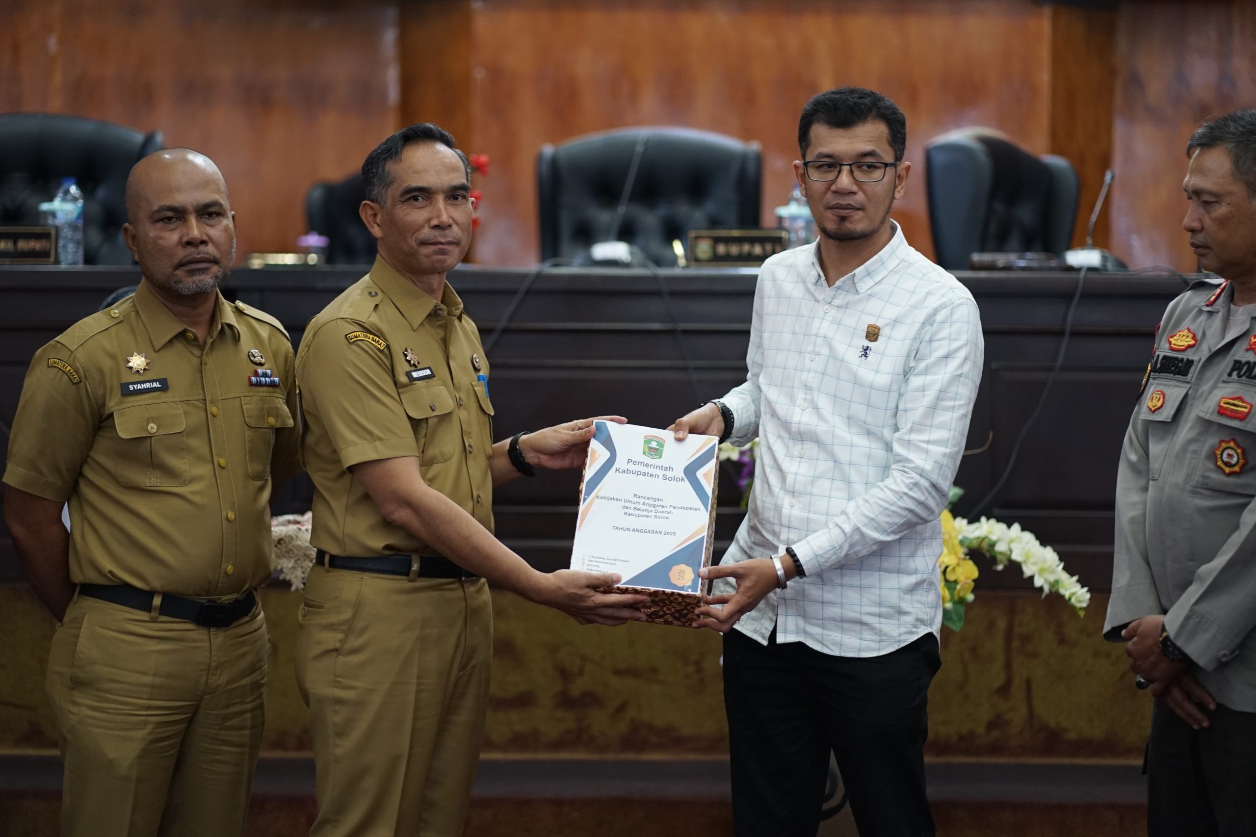 Doc : Rapat Paripurna DPRD Kabupaten Solok Tentang Ranperda Perubahan Kedua atas Perda No. 8 Tahun 2016, Ranperda RPIK Kabupaten Tahun 2024-2044 dan Ranperda RPJPD 2025- 2045