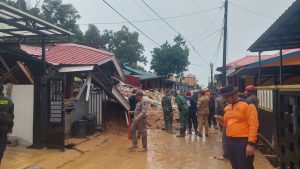 Foto : Longsor di Kota Batam