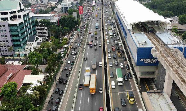 Diskon dan Tol Gratis Saat Mudik Lebaran 2025: Simak Rutenya