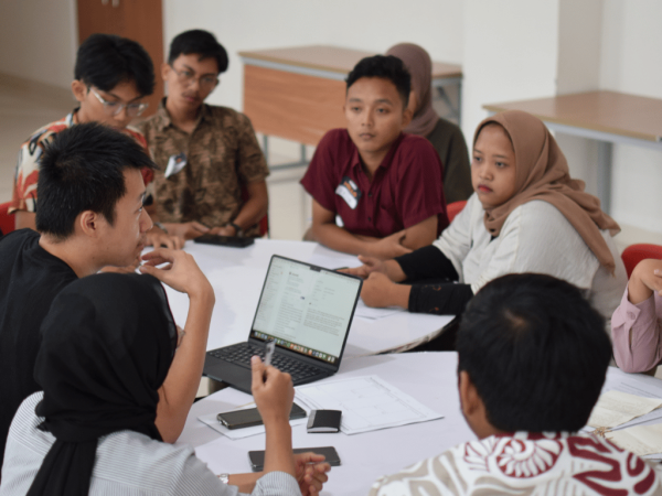 Magang dan Studi Independen Bersertifikat: Perjalanan Mahasiswa Magang di MAXY Academy Lewat Program MSIB