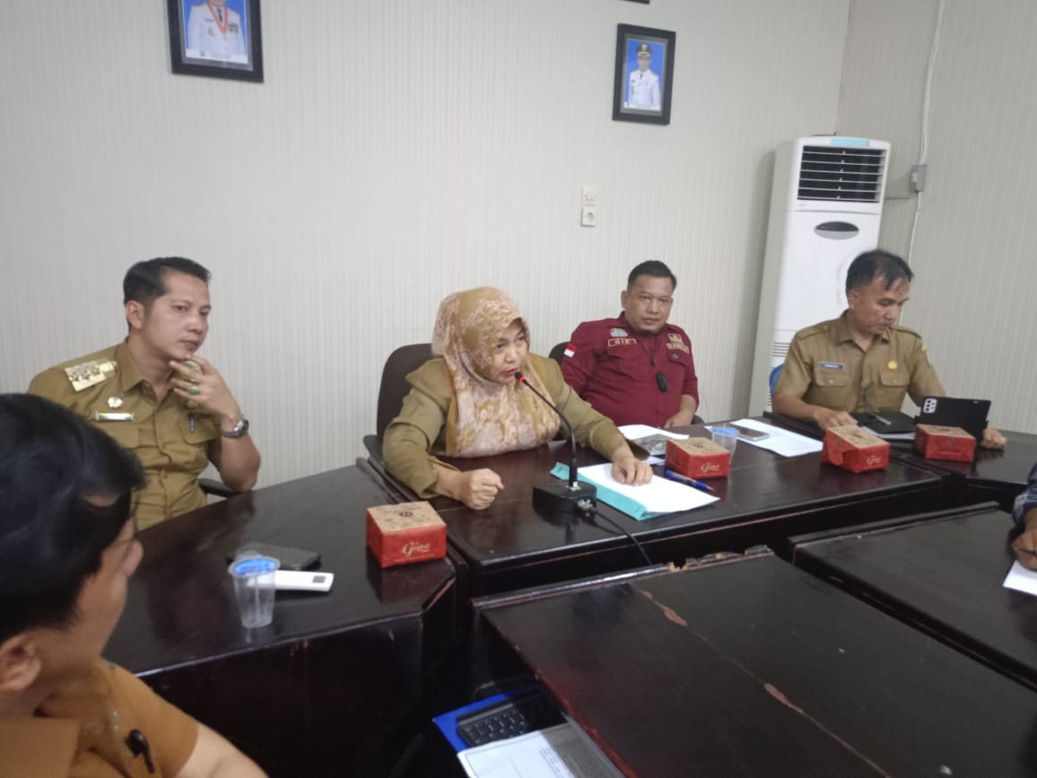 Foto : Pertemuan Masyarakat bersama Pemkab Bungo serta PT. SJA membahas persoalan Dugaan Kebocoran Limbah